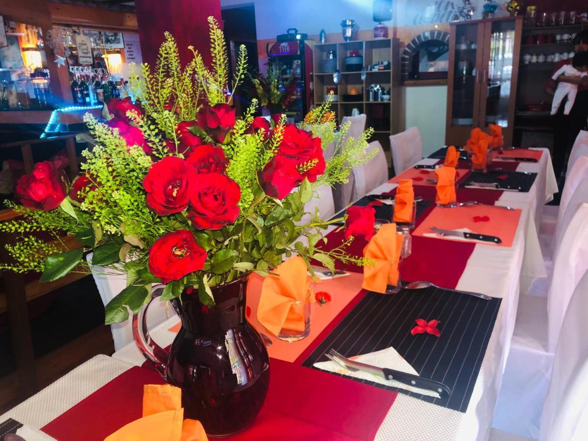 Petite Flower Guest House Talata-maty Экстерьер фото