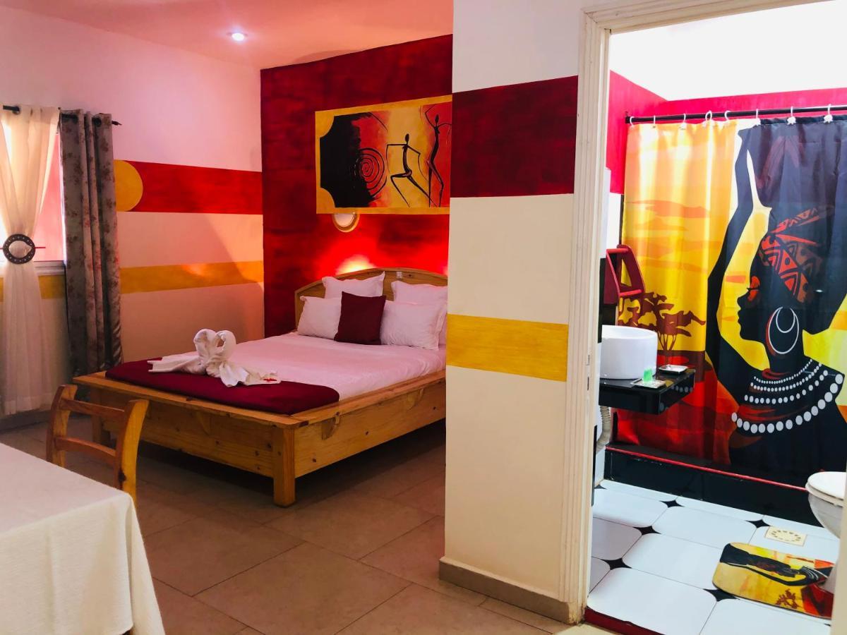 Petite Flower Guest House Talata-maty Экстерьер фото