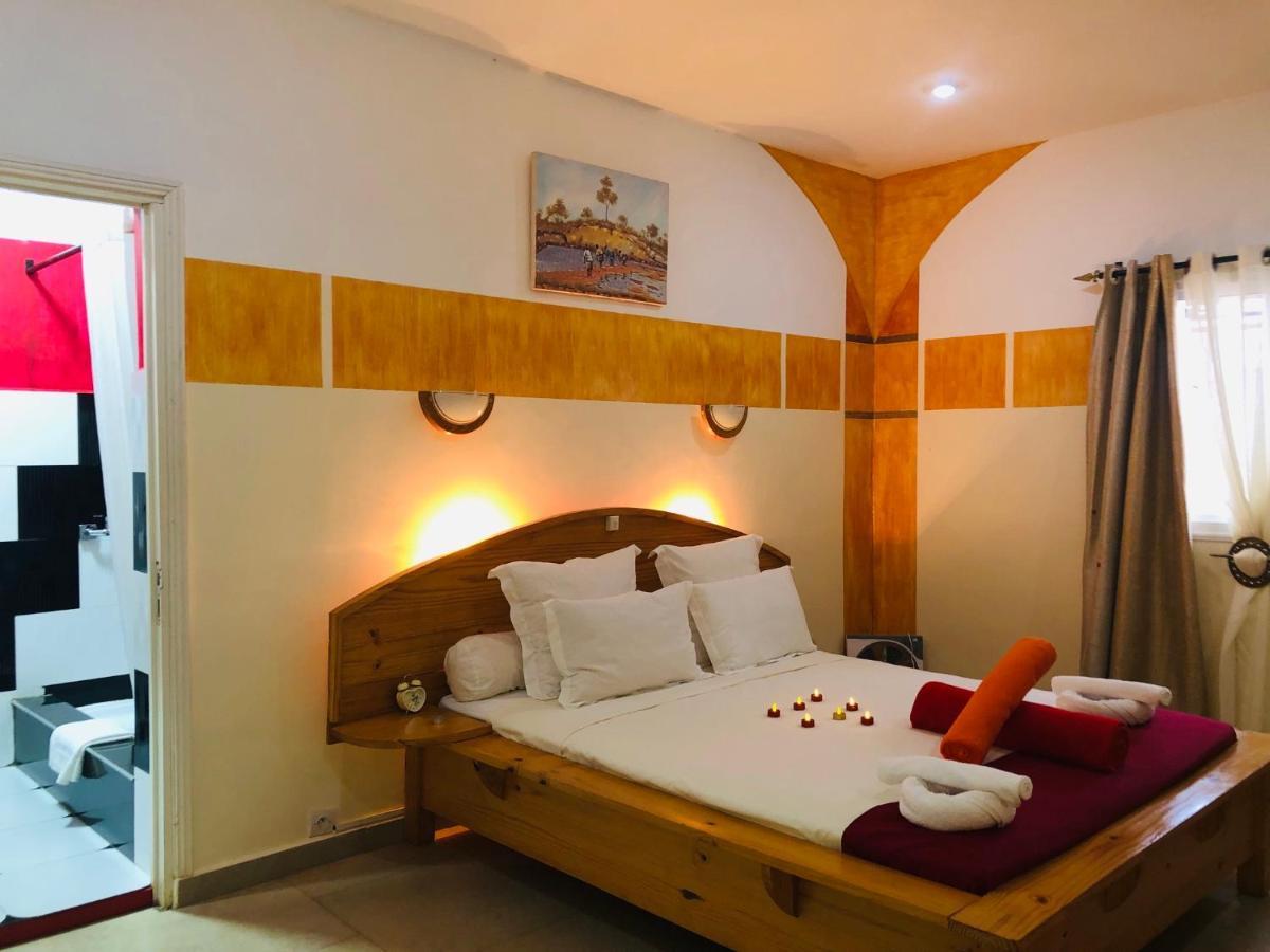 Petite Flower Guest House Talata-maty Экстерьер фото